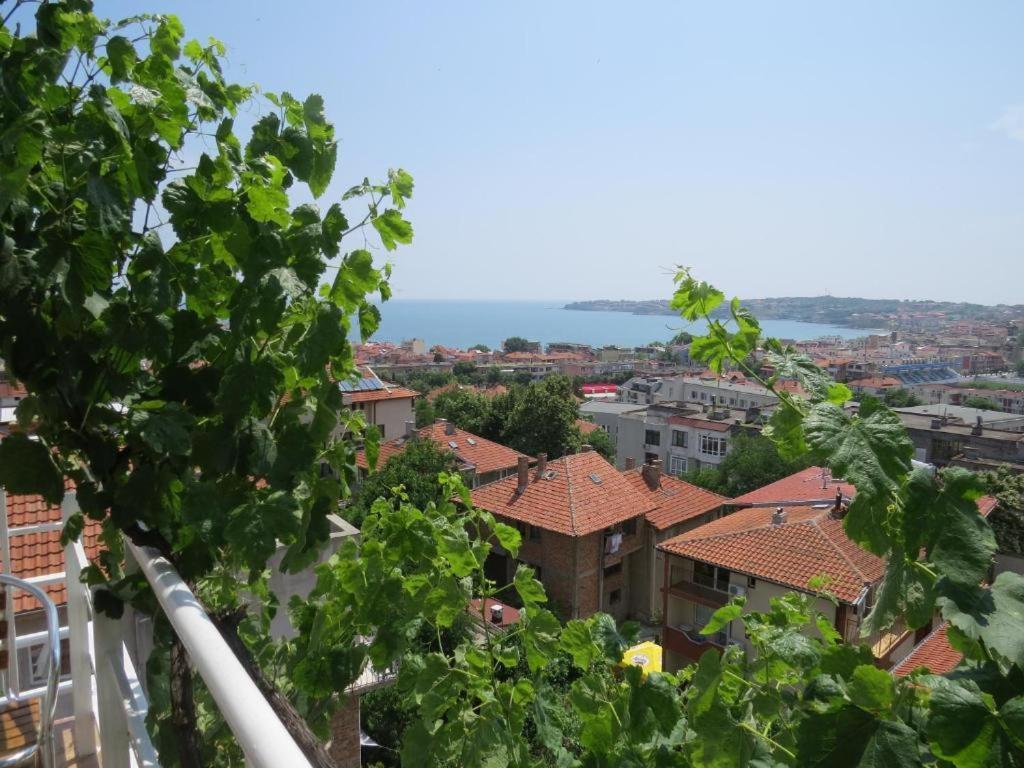 Family Hotel Sofi Sozopol Exteriör bild