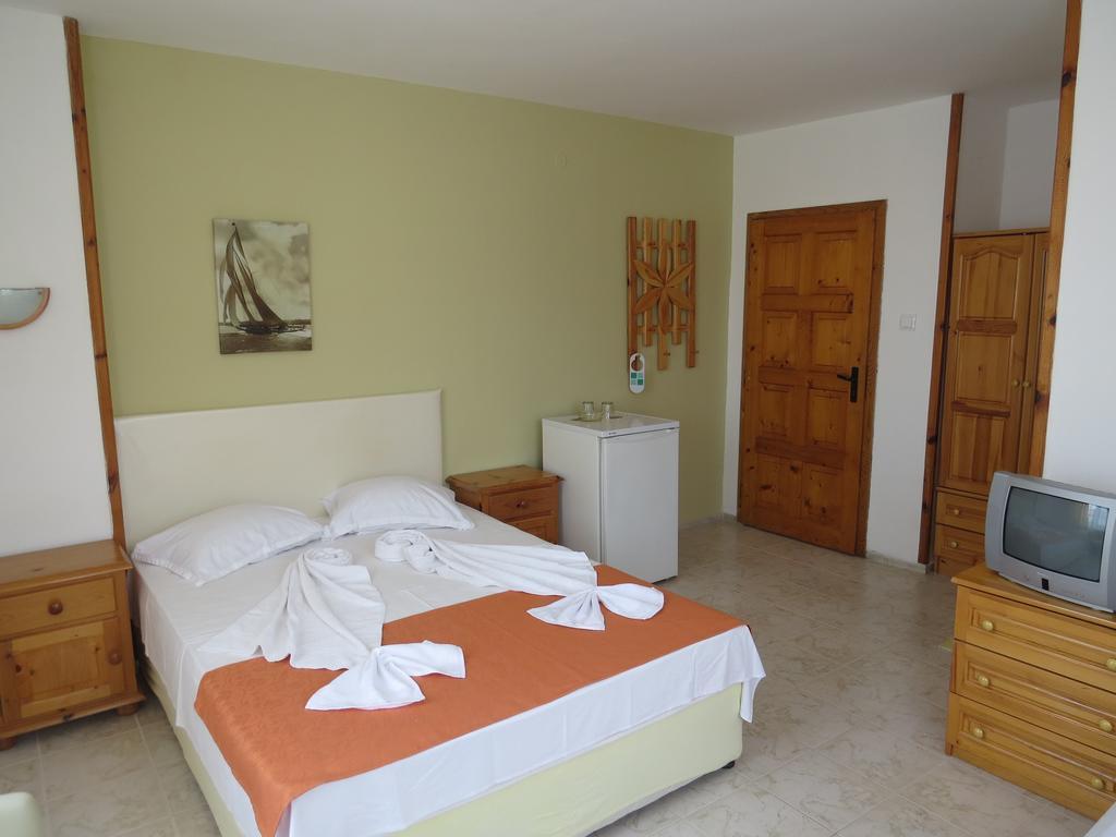 Family Hotel Sofi Sozopol Rum bild