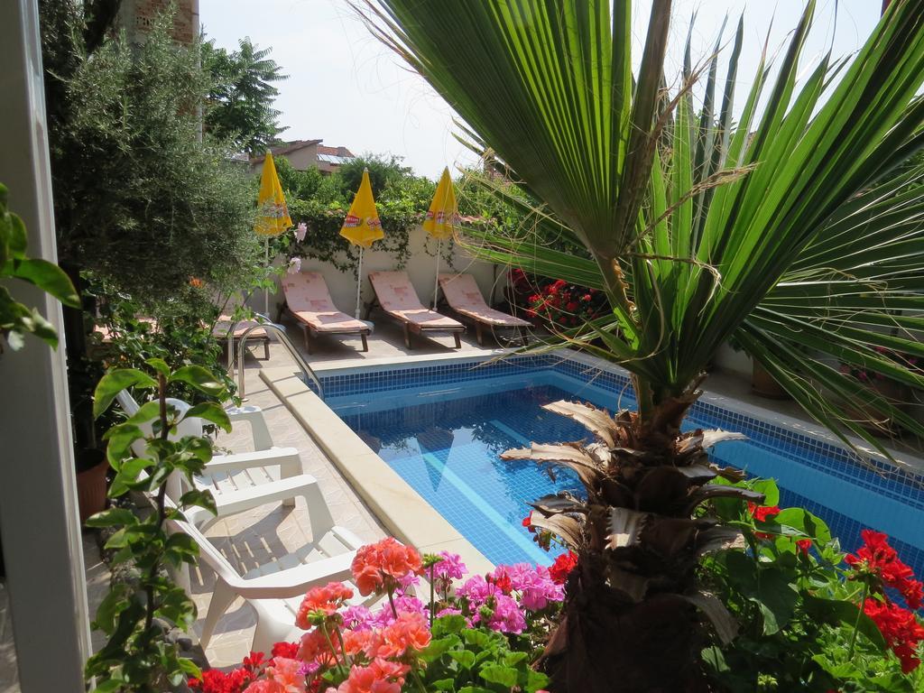 Family Hotel Sofi Sozopol Exteriör bild