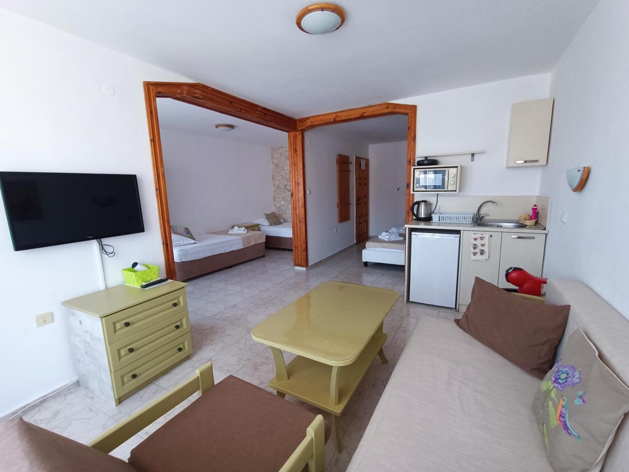 Family Hotel Sofi Sozopol Exteriör bild