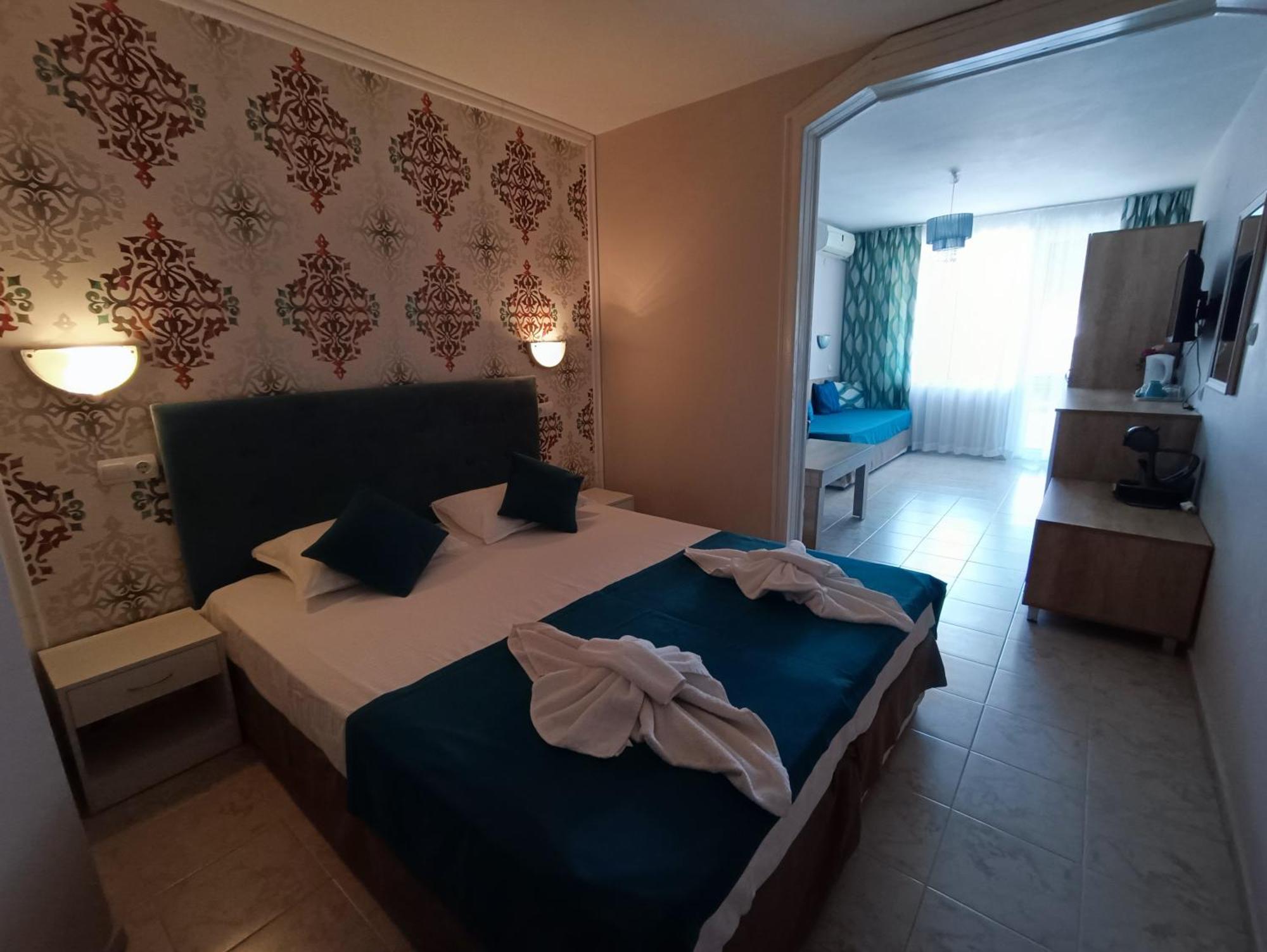Family Hotel Sofi Sozopol Exteriör bild