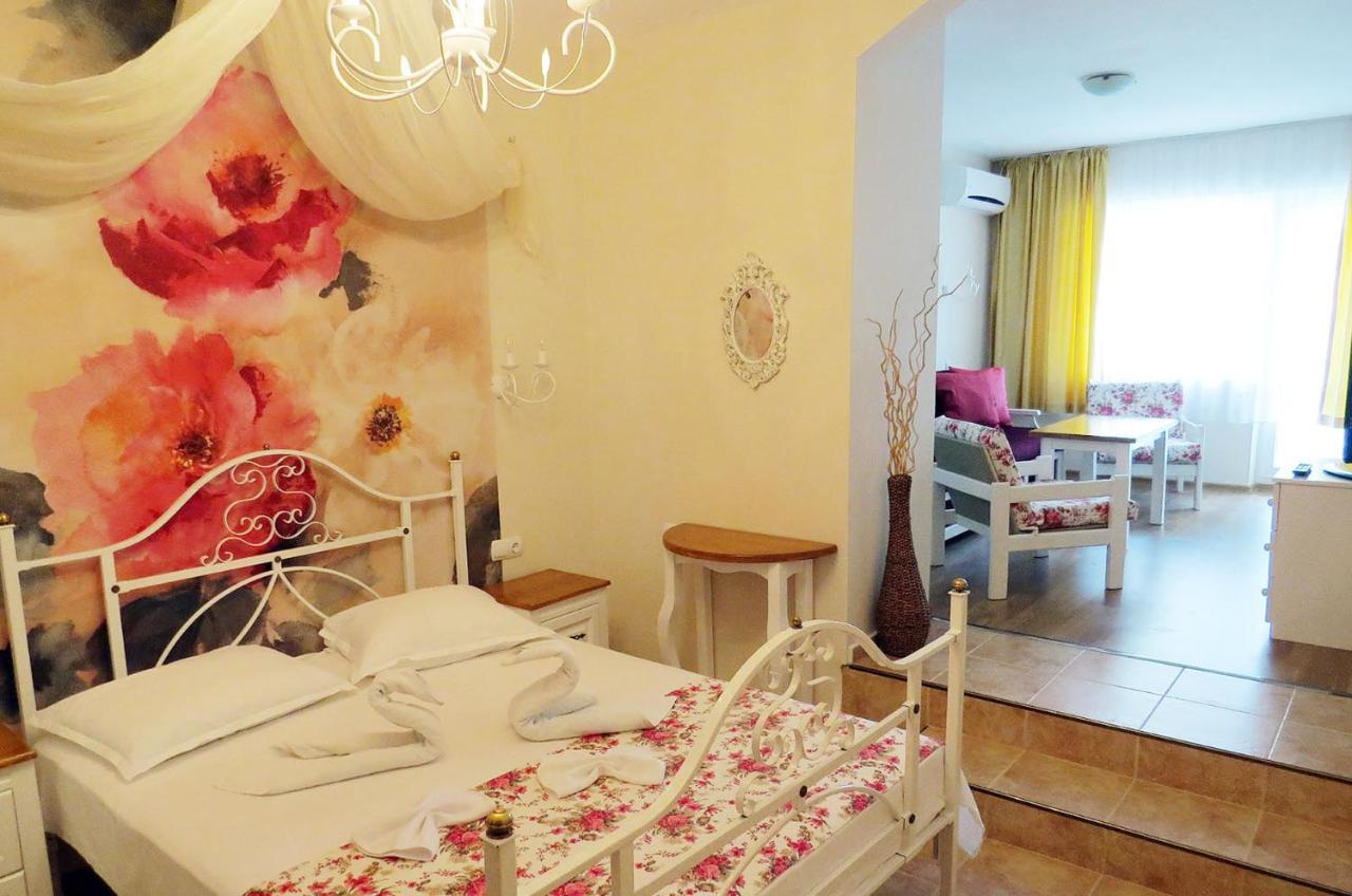 Family Hotel Sofi Sozopol Exteriör bild